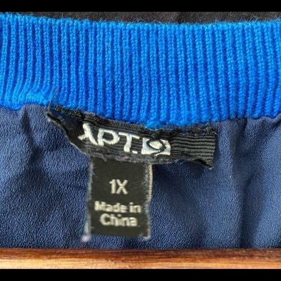 APT9 Blue Navy Sweater, Women's 1X, GUC - Picture 3 of 3